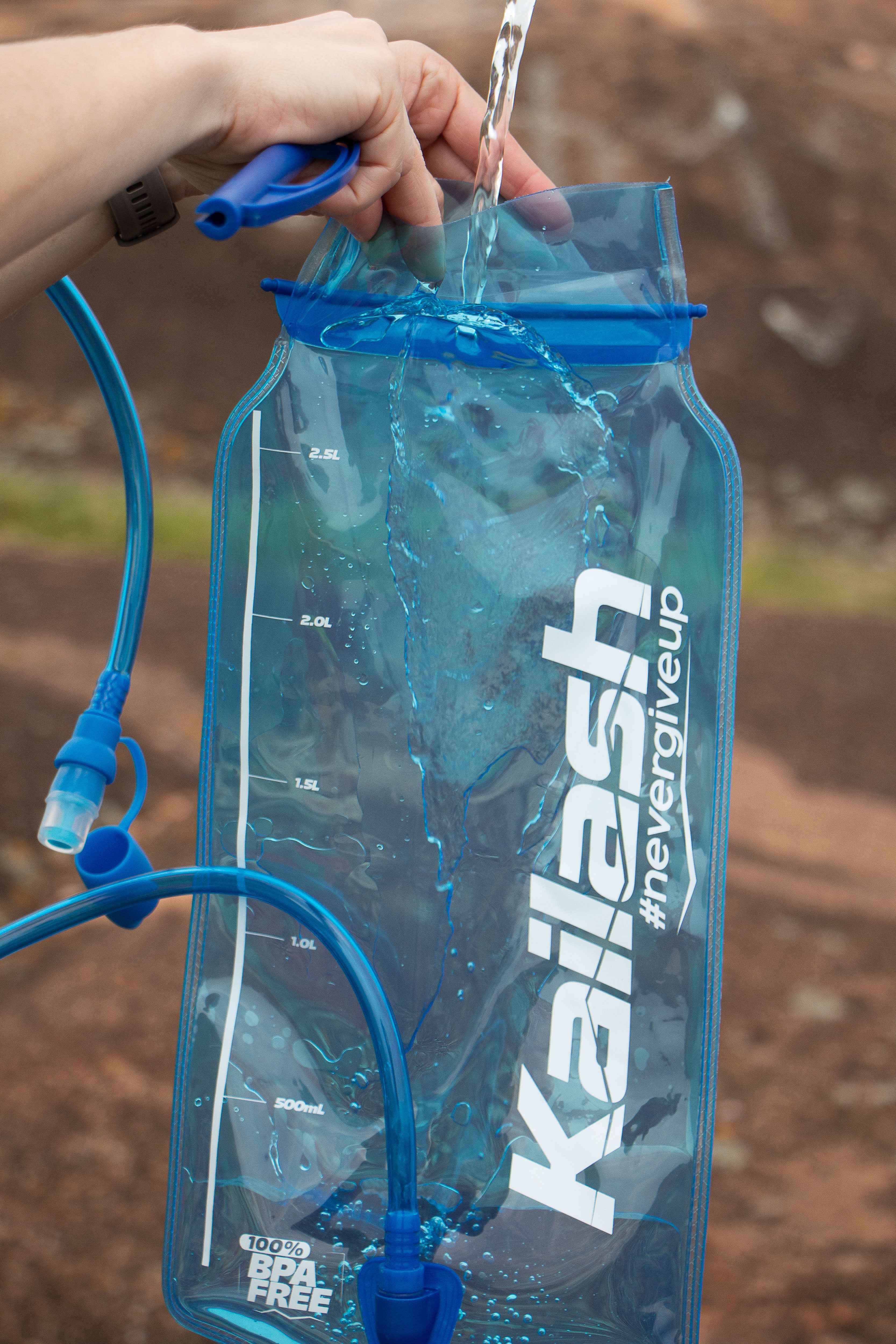 Mochila Camp 12 + Reservatório 15% OFF