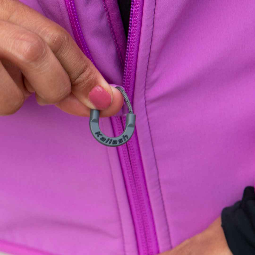 JAQUETA SOFTSHELL ASPEN COM CAPUZ FEMININO